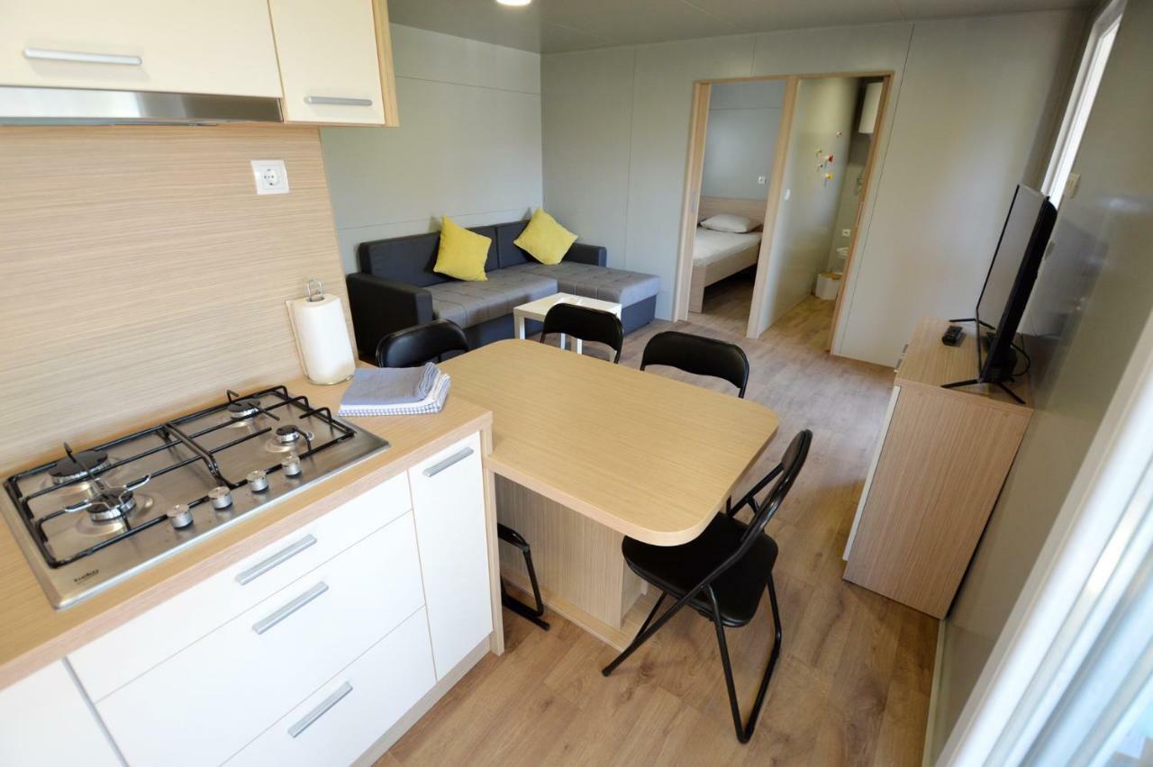 Mobile Home Cvita Betina  Zewnętrze zdjęcie