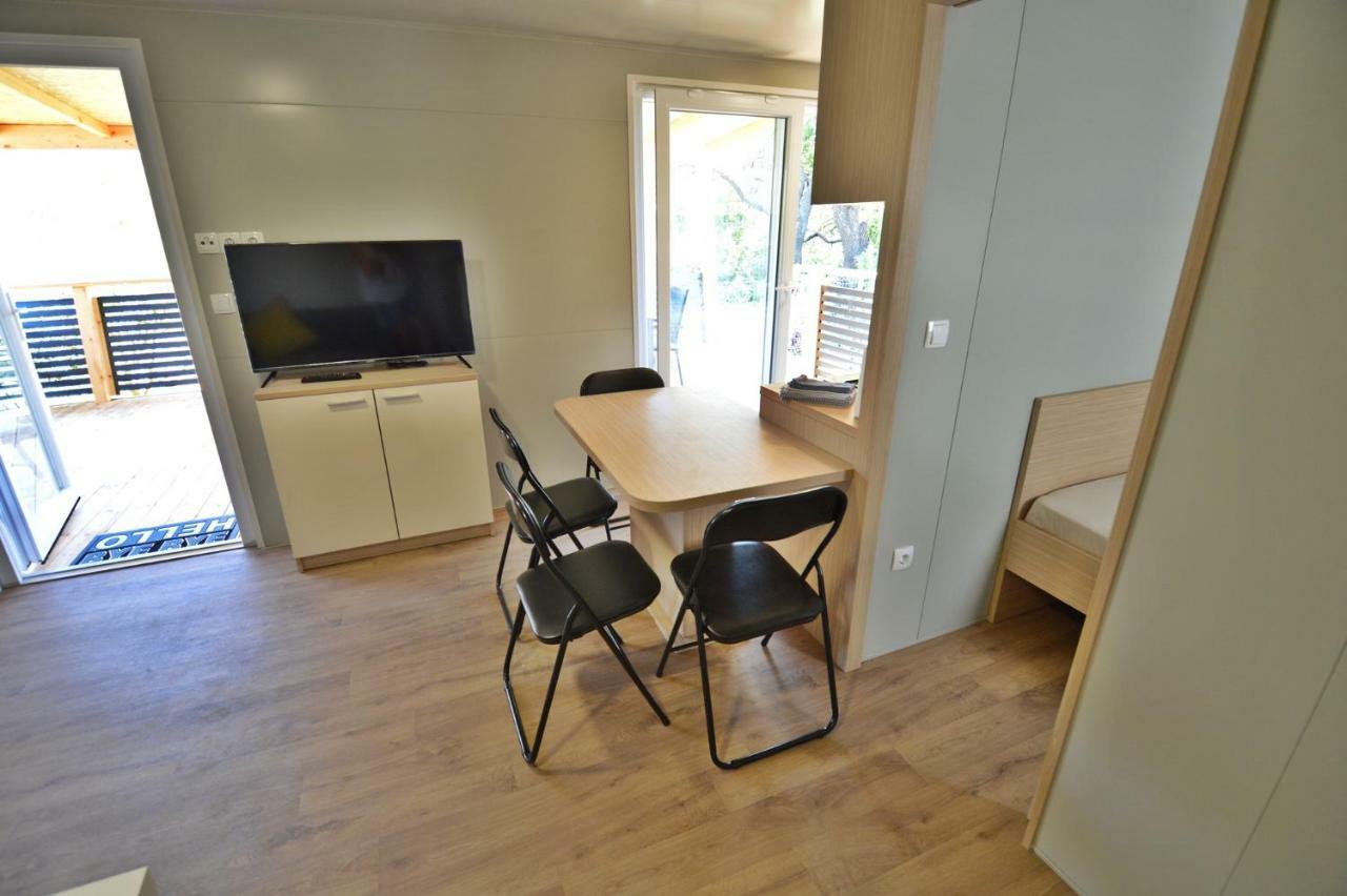 Mobile Home Cvita Betina  Zewnętrze zdjęcie